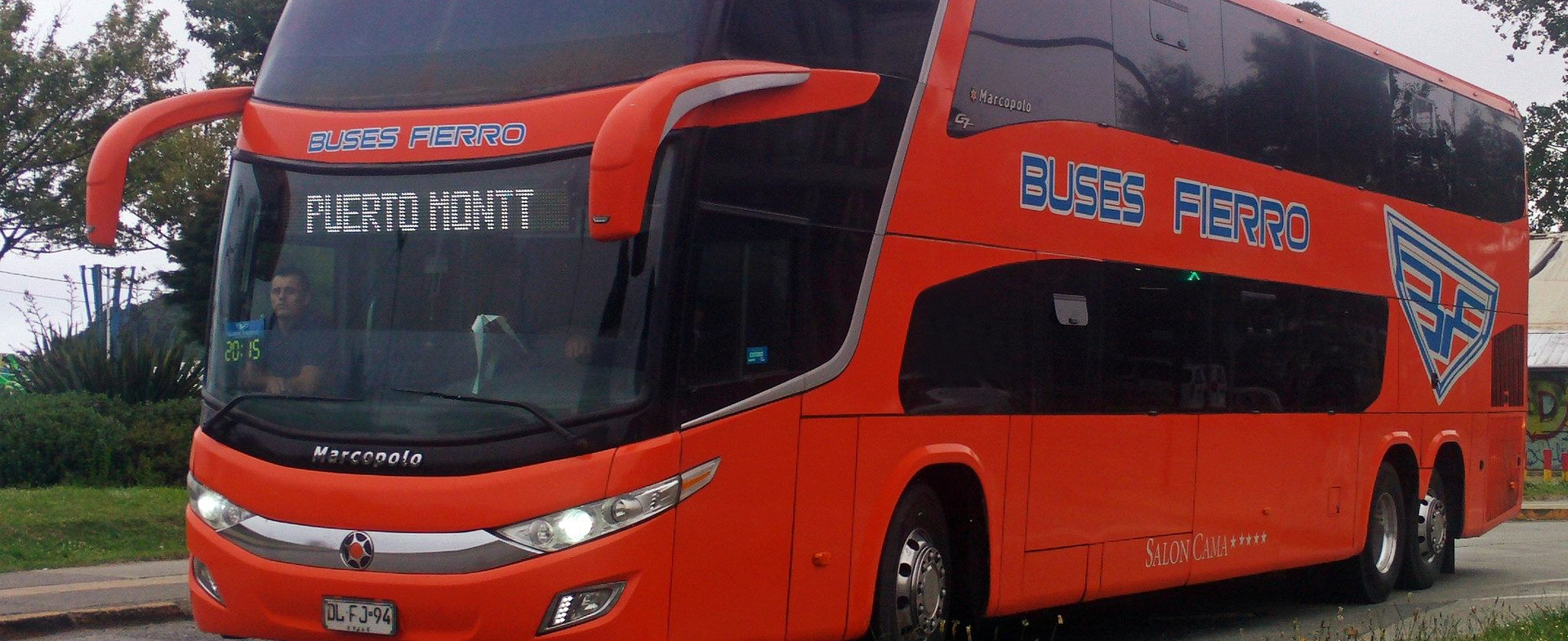 Buses Fierro travelling in Chile
